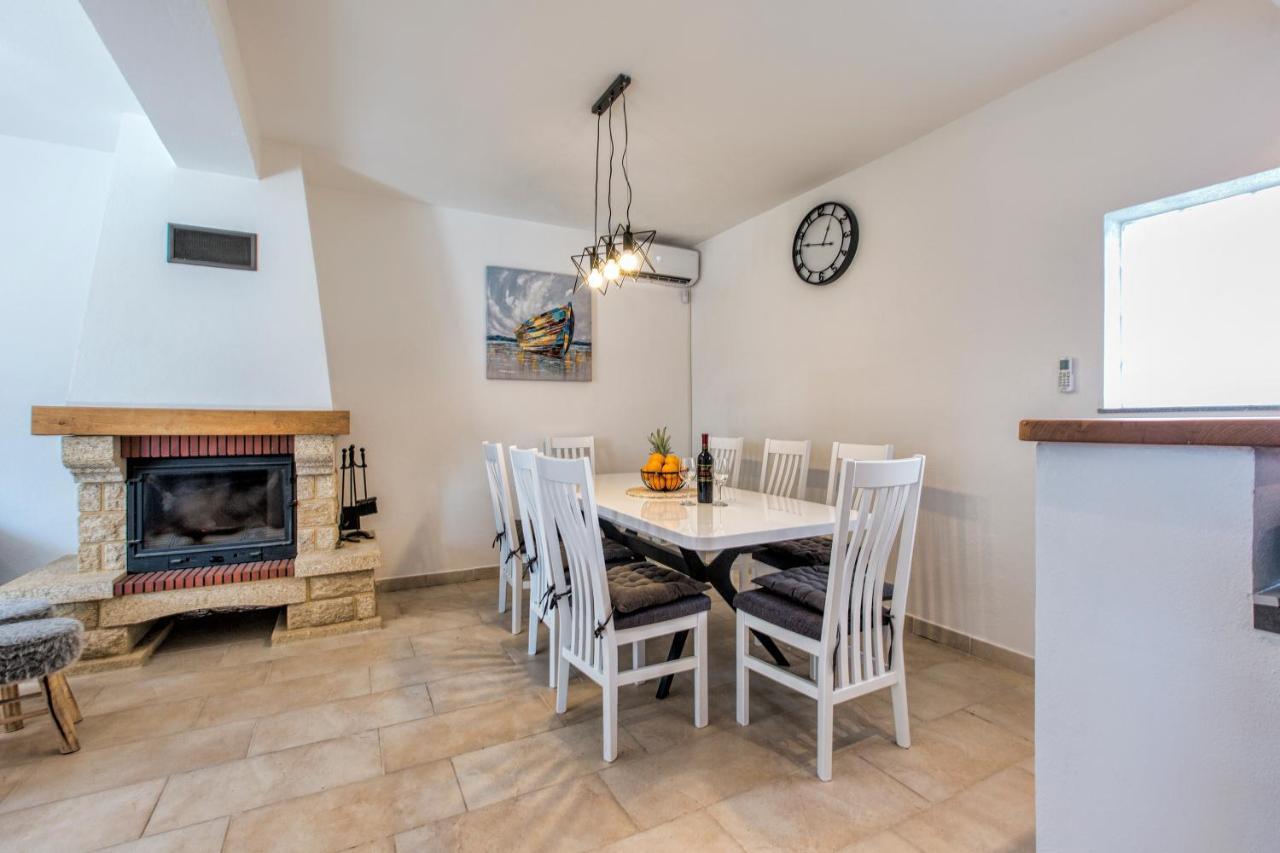 Luxury House Cesarica Villa Ngoại thất bức ảnh